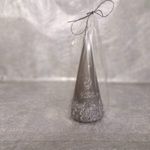 Muistokynttilä kartio harmaa kyyhky