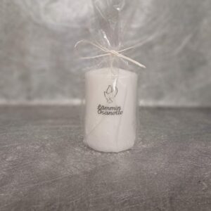 Muistokynttilä pyöreäpilari valkoinen (kyyhky)